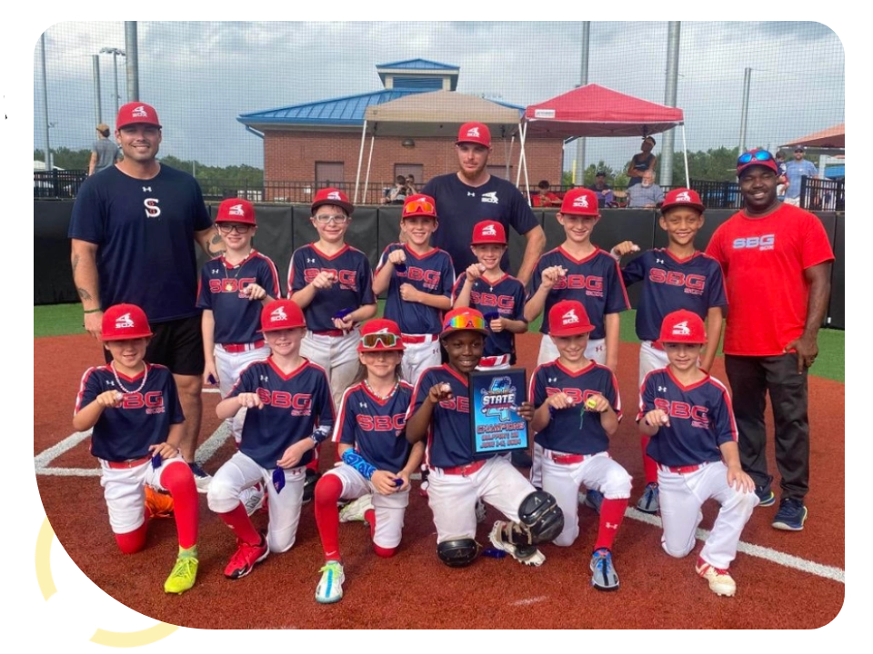 680a866e2e400_1stPlaceSBG A group of young baseball players posing for a picture.